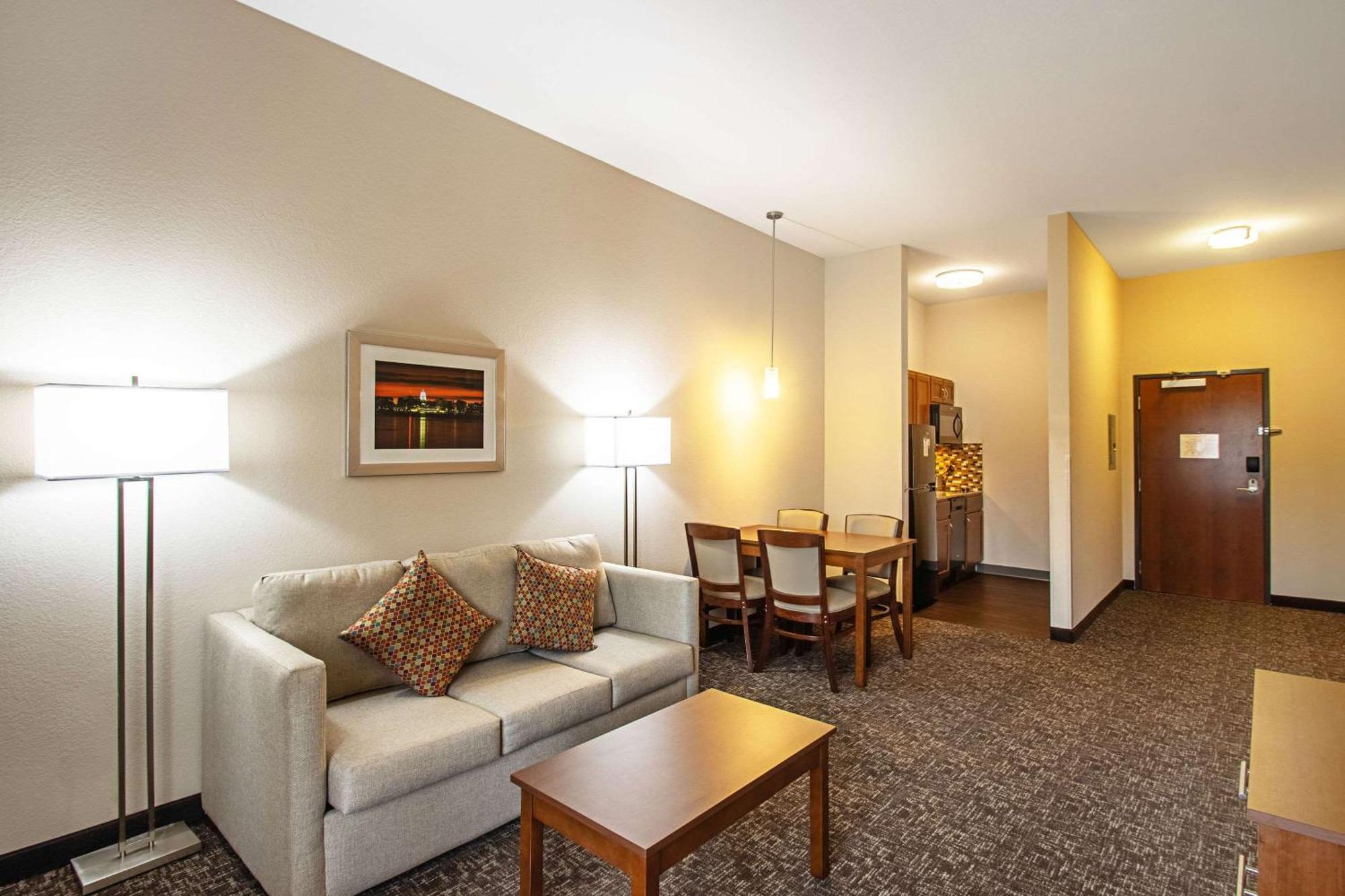 Mainstay Suites Madison - Monona Esterno foto