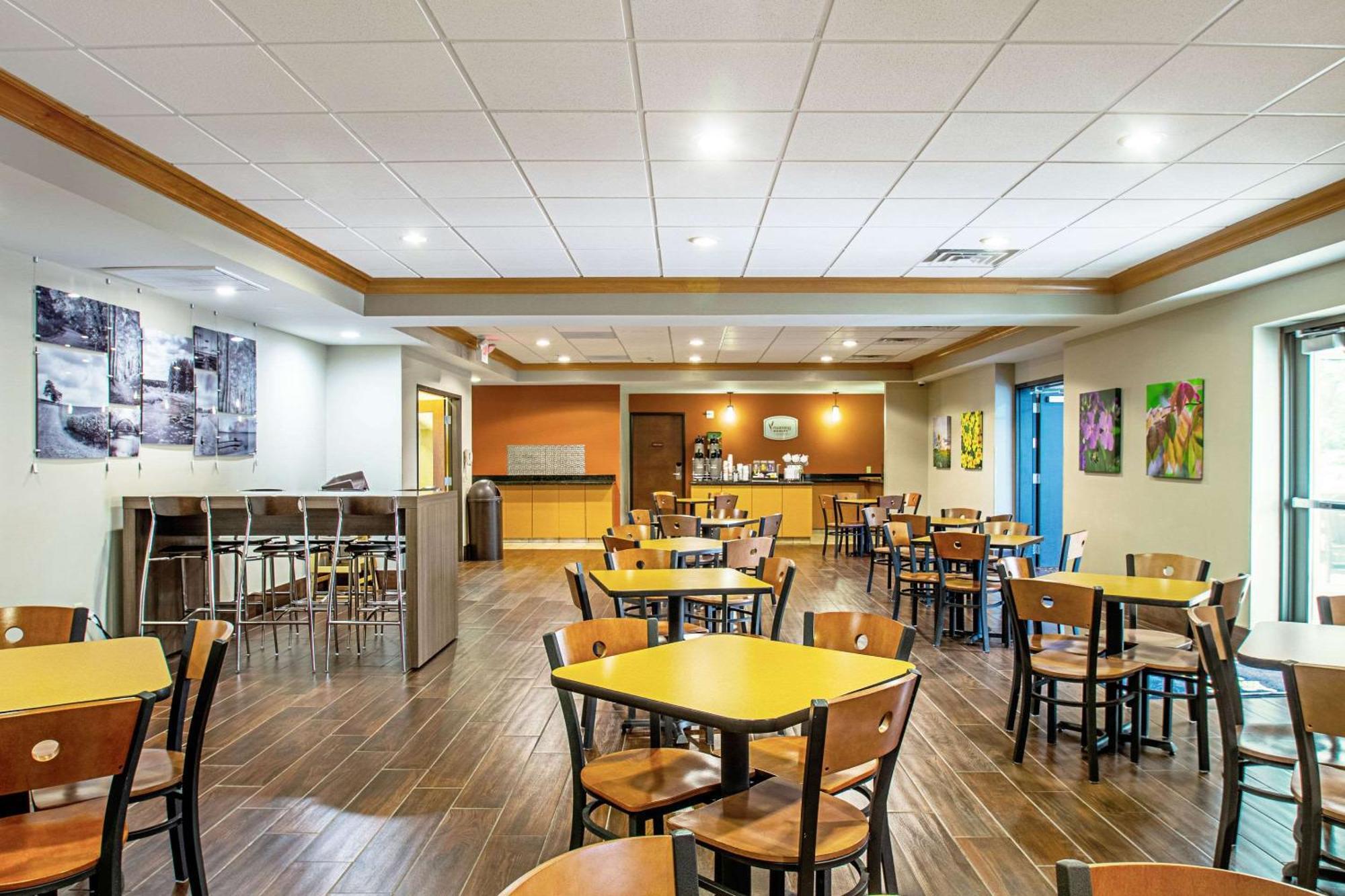 Mainstay Suites Madison - Monona Esterno foto