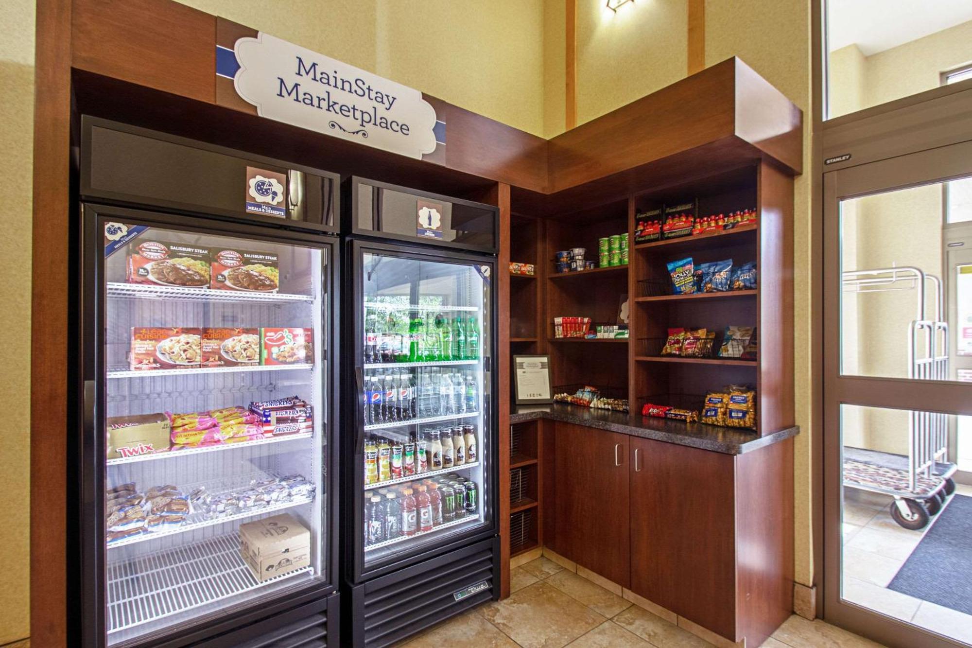 Mainstay Suites Madison - Monona Esterno foto