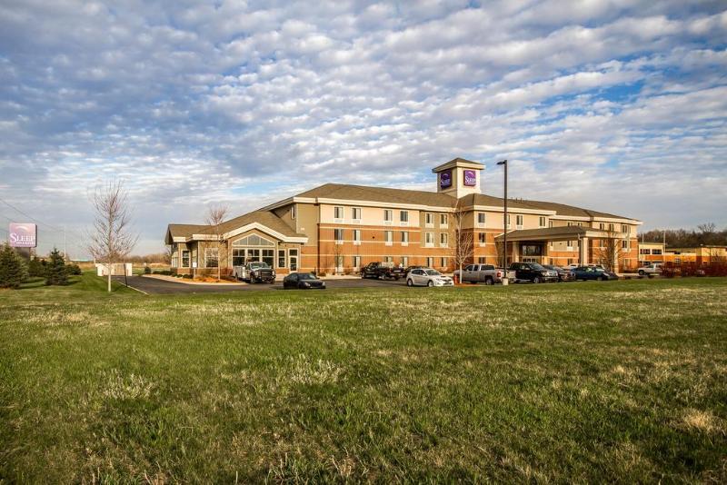 Mainstay Suites Madison - Monona Esterno foto