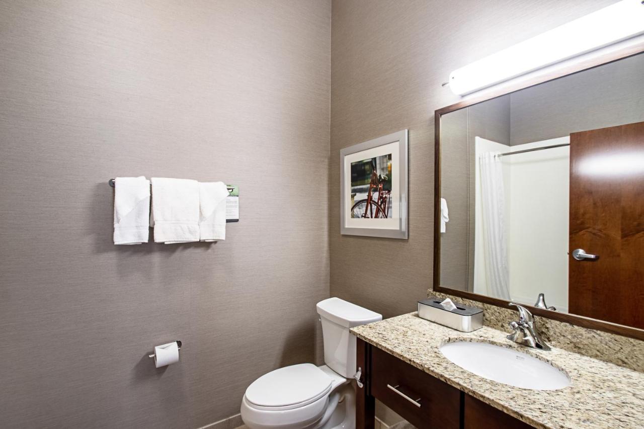 Mainstay Suites Madison - Monona Esterno foto